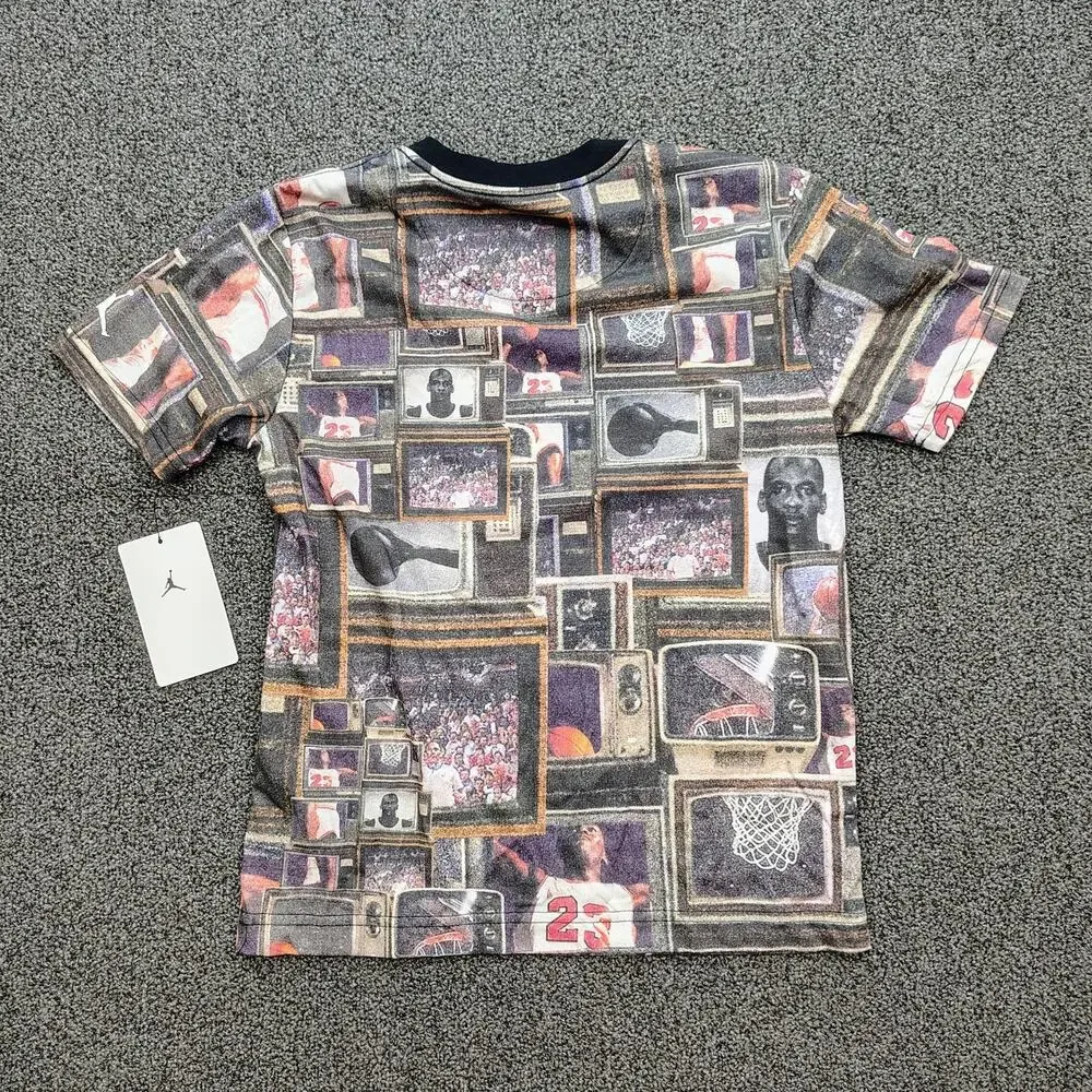 New Jordan Boys Graphic Print Basketball T-Shirt Size Small 8-10 Fast Shipping